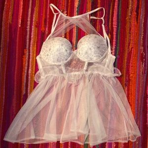 NWT Victoria’s Secret Babydoll 34B